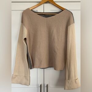 Cashmere Vince Cream, Tan and Gray V-Neck Sweater L